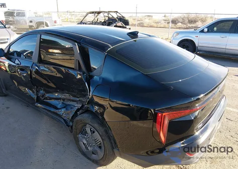 2025 Kia K4 Lx z USA, uszkodzony, nr VIN 3KPFT4DE6SE079196